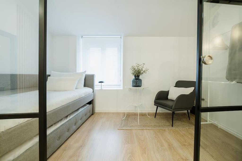 Atico Isabel, Diseno Y Calidez Junto A La Muralla Romana Apartamento