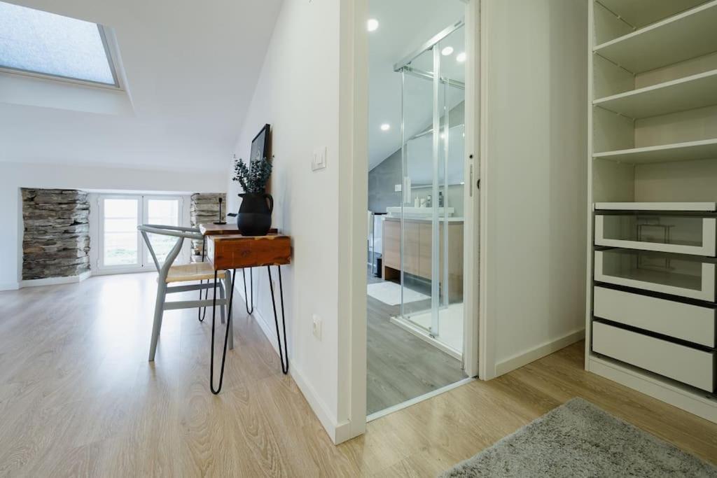 Atico Isabel, Diseno Y Calidez Junto A La Muralla Romana Apartamento